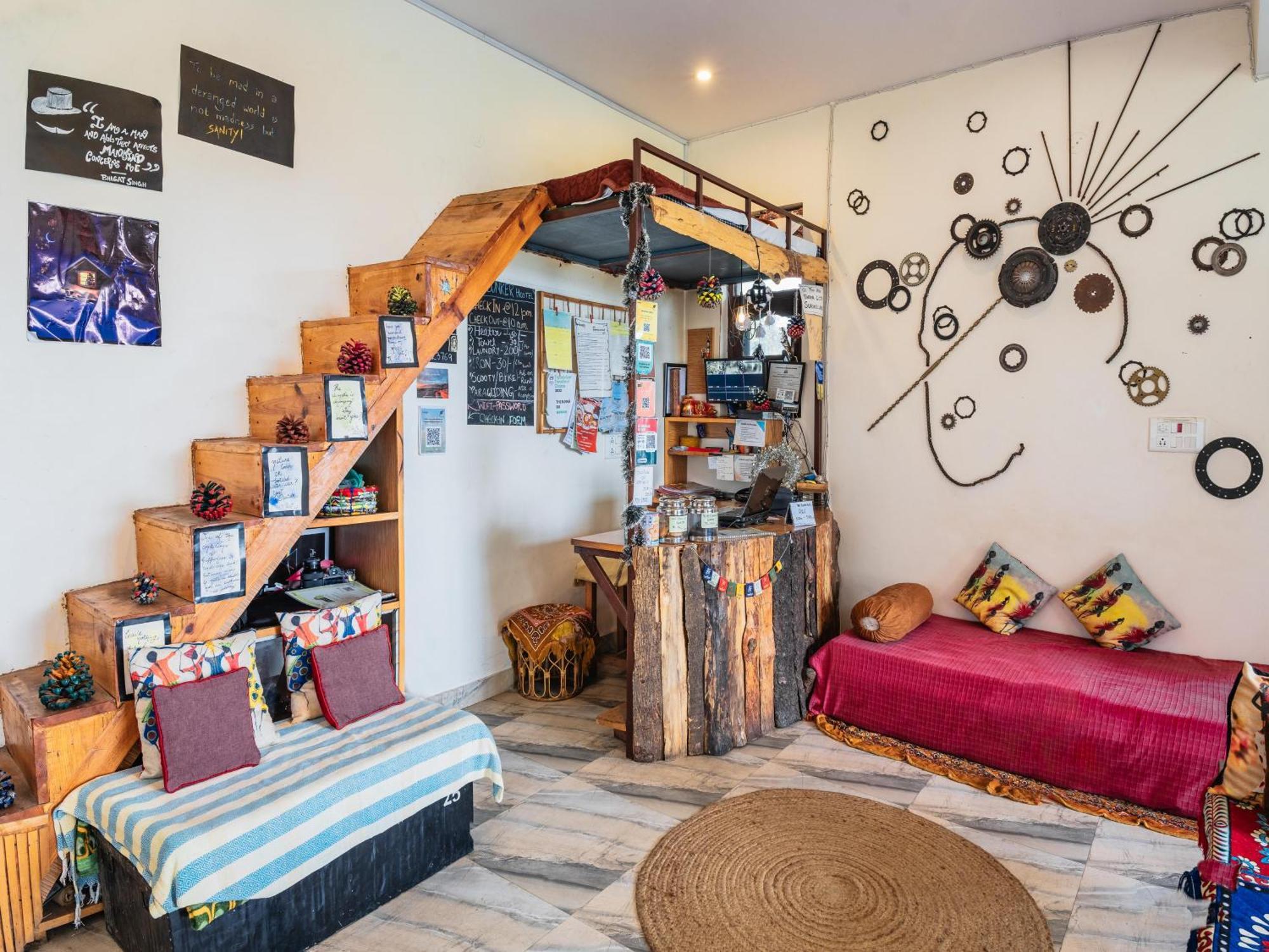 Hostel The Bunker Bir Zewnętrze zdjęcie