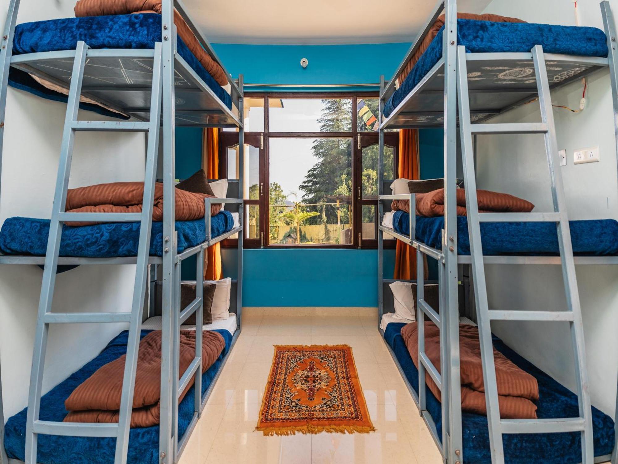 Hostel The Bunker Bir Zewnętrze zdjęcie
