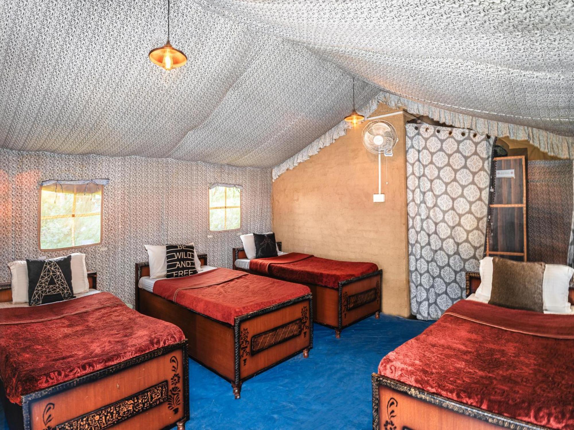 Hostel The Bunker Bir Zewnętrze zdjęcie