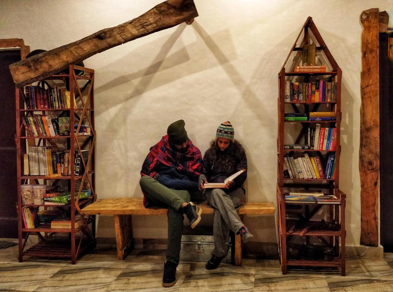 Hostel The Bunker Bir Zewnętrze zdjęcie