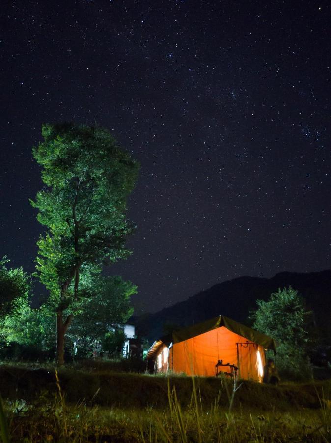 Hostel The Bunker Bir Zewnętrze zdjęcie